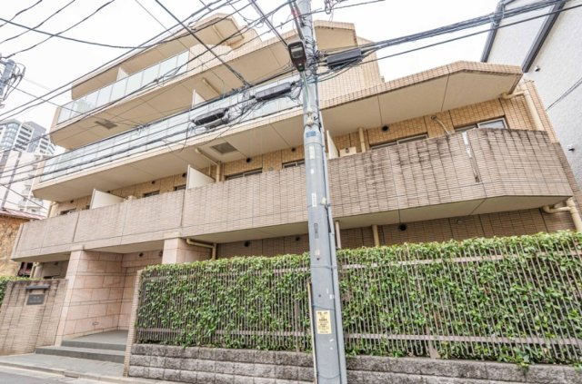 白金ＨＯＵＳＥ