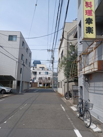 幸楽ビルの周辺