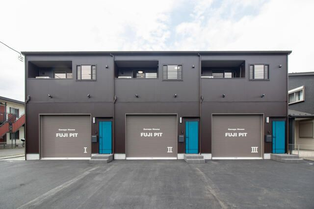 ガレージハウス　ＦＵＪＩ　ＰＩＴ