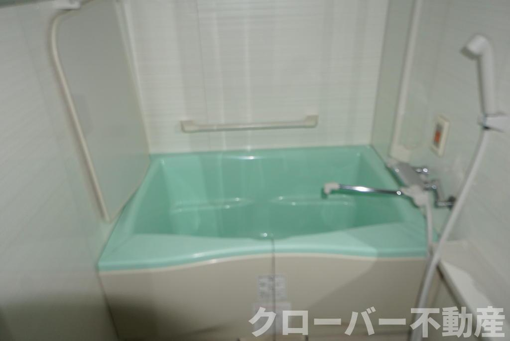 クレスト中府の浴室