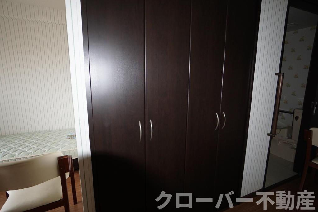 クレスト中府の収納