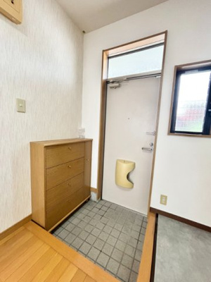 【玄関】 | エクセレンスやまだB