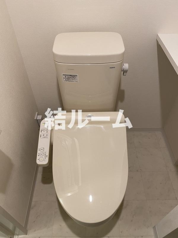 板橋区高島平１丁目の賃貸マンションのトイレ