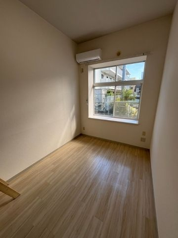 プルミエ参番館(K-066)の居間・リビング