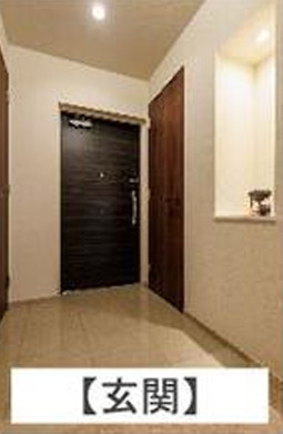 ワコーレ夙川霞町の玄関