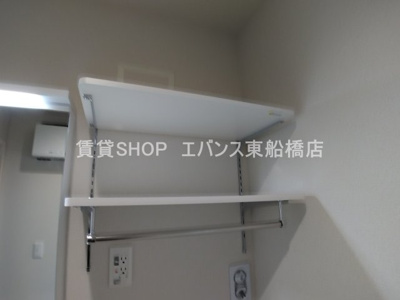  | カステール