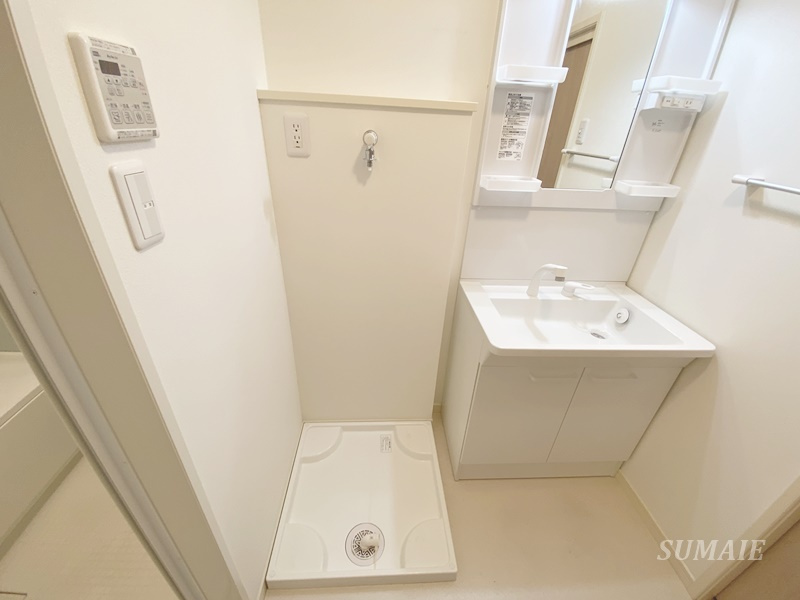 Park Maison 宮町 Eastの洗面所|洗濯機置き場☆