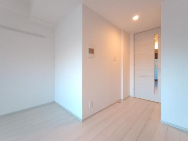 クレイシア秋葉原ラグゼスウィートの居間・リビング