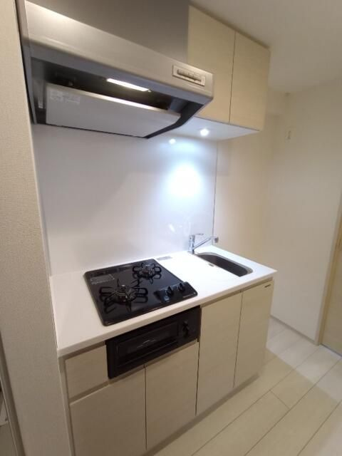 クレイシア秋葉原ラグゼスウィートのキッチン