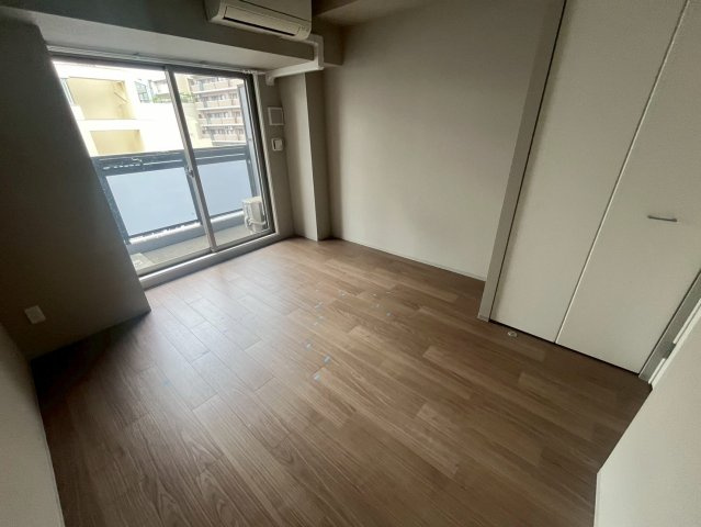 WORVE大阪本町の洋室