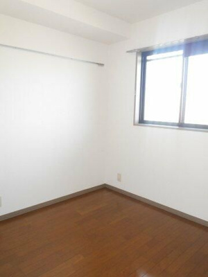 【寝室】 | LAND　HOMES