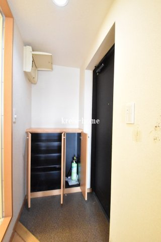 アクティア神田岩本町の玄関