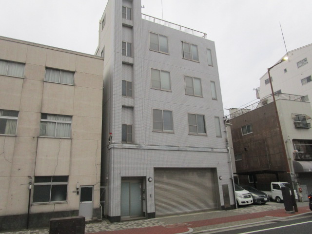 大阪市西区九条南３丁目のビル