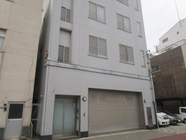 大阪市西区九条南３丁目のビル