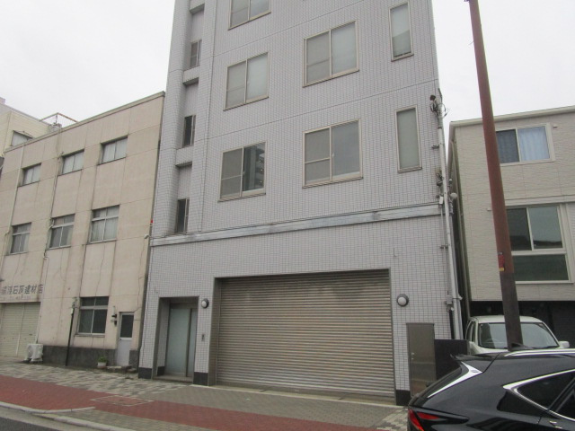 大阪市西区九条南３丁目のビル