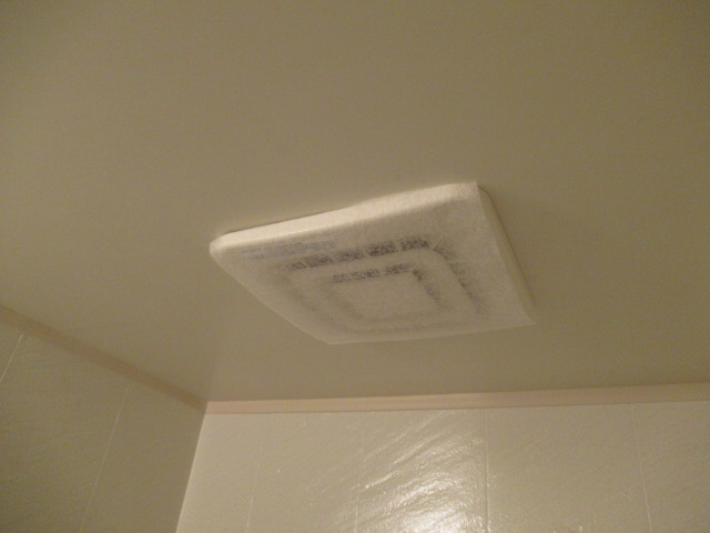 エクセレント　シャルムの浴室