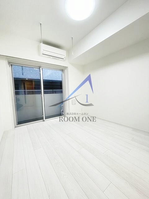 SHOKEN Residence川崎〈登戸WEST〉の居間・リビング|洋室のお部屋です。