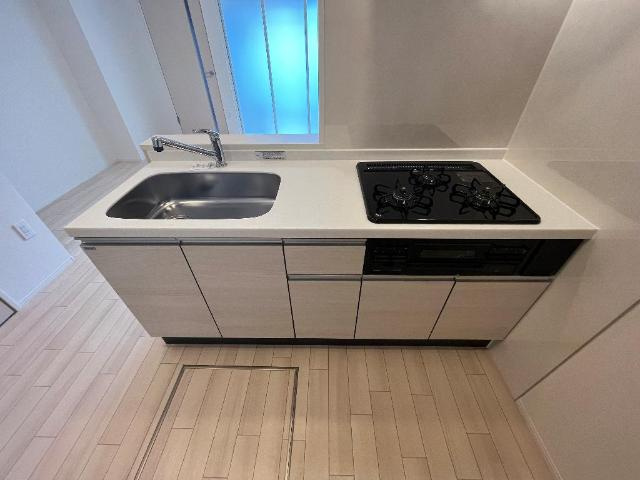 加古川市平岡町　新築アパートのキッチン|色合いはお問合せ下さい（イメージ）