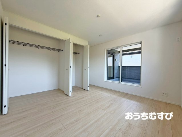 春日井市東野町3丁目(全1棟)の洋室
