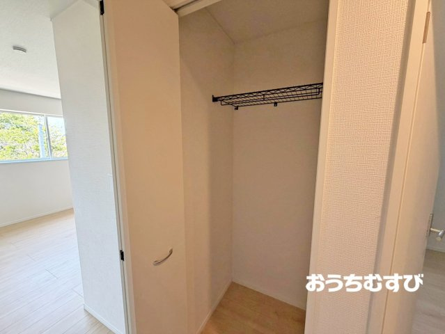春日井市東野町3丁目(全1棟)の収納