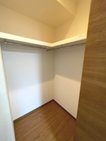 フォルトゥーナ田無の収納|クリーニング前のお写真となります