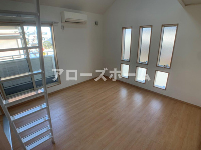 【居間・リビング】 | フェリオ朝霧 | ※室内写真は同物件の別部屋イメージです。