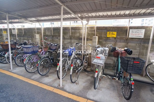 【駐輪場】の画像