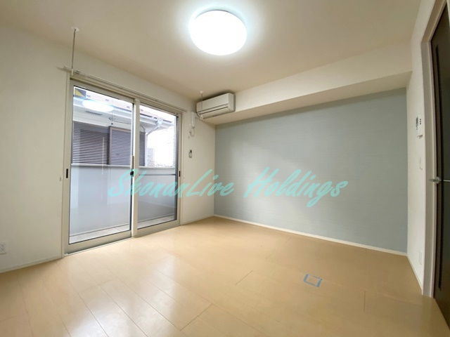 藤沢市湘南台３丁目のアパートの居間・リビング