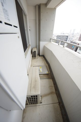 【バルコニー】