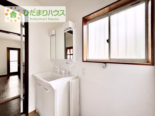 【独立洗面台】 | つくば市下広岡　中古戸建 | シンプルで使い勝手の良い独立洗面台！