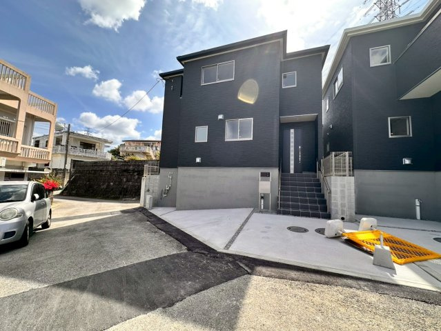 ■■北中城村瑞慶覧-1号棟（全2棟）の前面道路含む現地写真|現地撮影2026.4☆いつでも内覧可能です♪