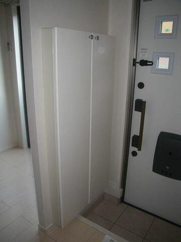 荒川区東尾久２丁目の賃貸マンションの玄関