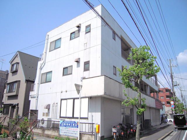 ベルメゾン本八幡の外観