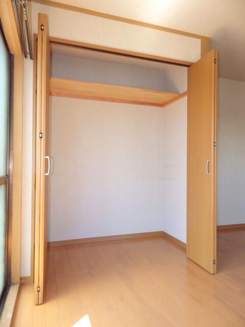 ベルメゾン本八幡の収納