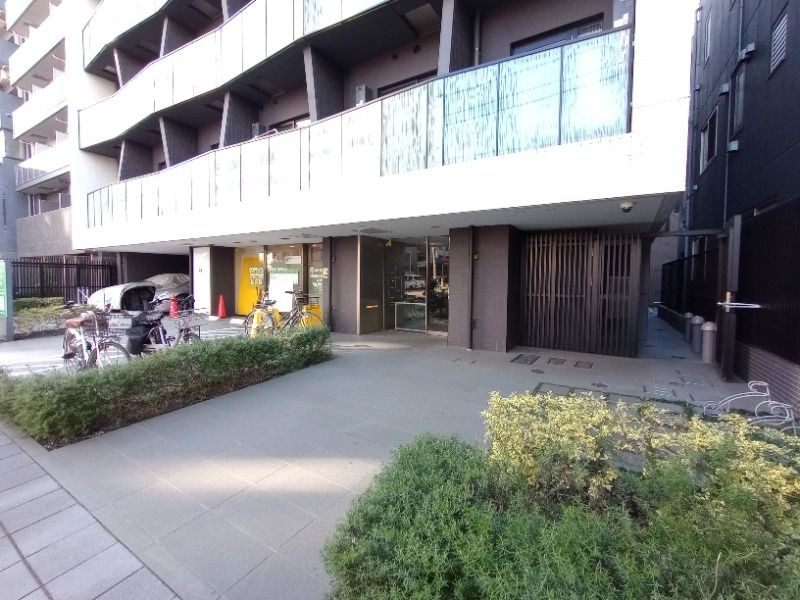 ARTESSIMO CORSOのエントランス