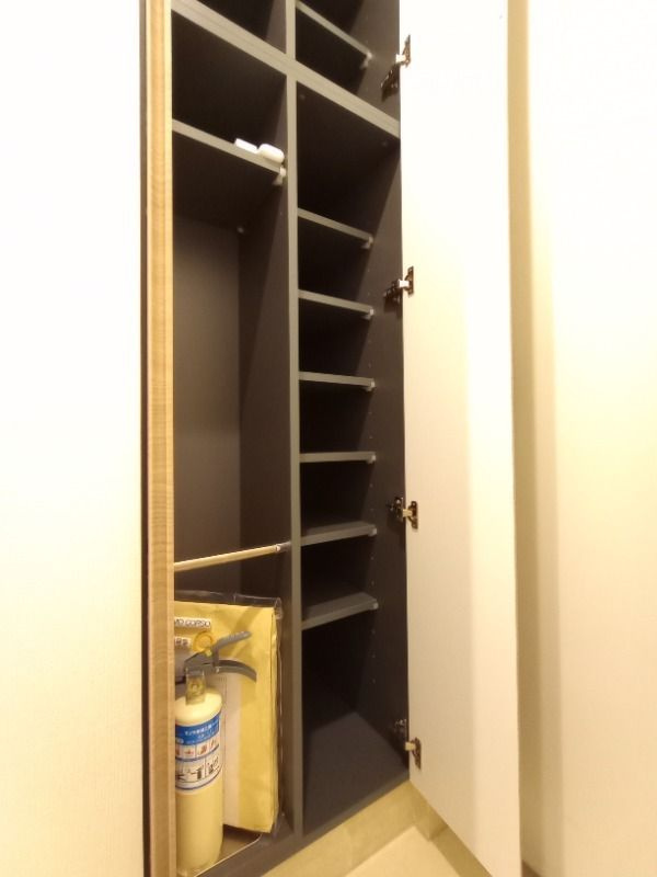 ARTESSIMO CORSOの玄関