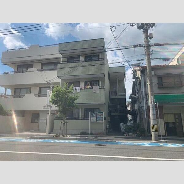 エクセル戸浪の外観