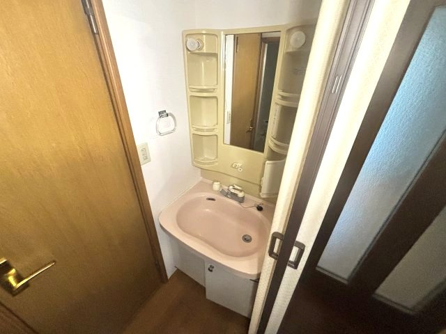 和光ハイツの独立洗面台