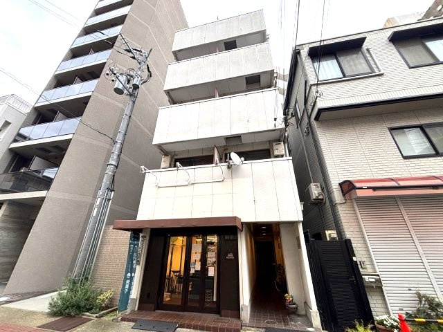 アンピエス六甲の外観