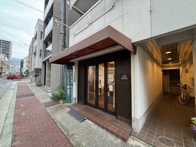 アンピエス六甲のエントランス