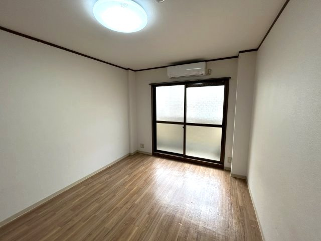 ウェーブ桜ケ丘の寝室