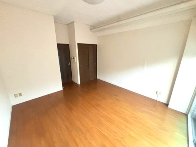 ビューテラス岡本の居間・リビング