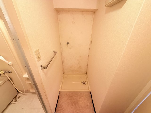 デュコムワイズの玄関