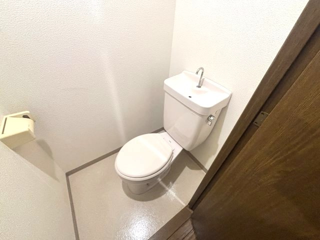エスリード三宮第3のトイレ