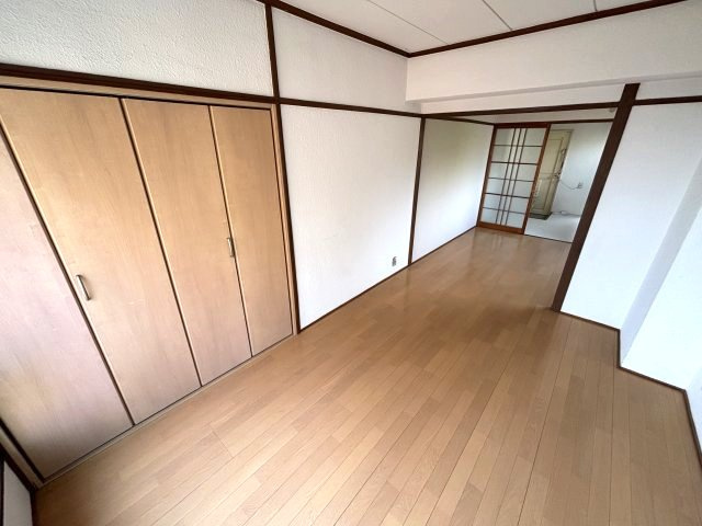 シャトー御影の寝室