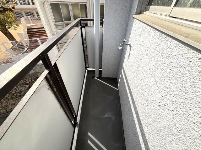 シャトー御影のバルコニー