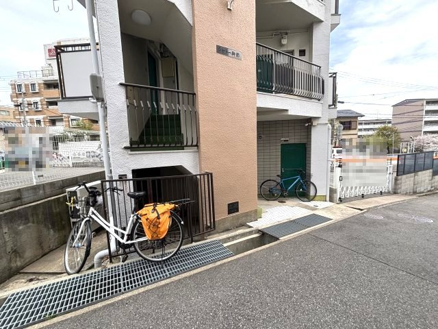 シャトー御影のエントランス