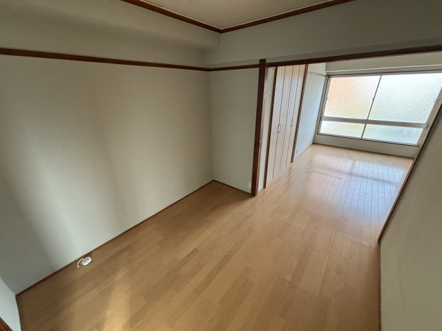 シャトー御影の居間・リビング