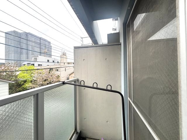 ルネス御影のバルコニー
