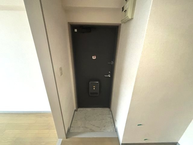 ルネス御影の玄関